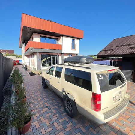Mongu Hotel カラコル エクステリア 写真