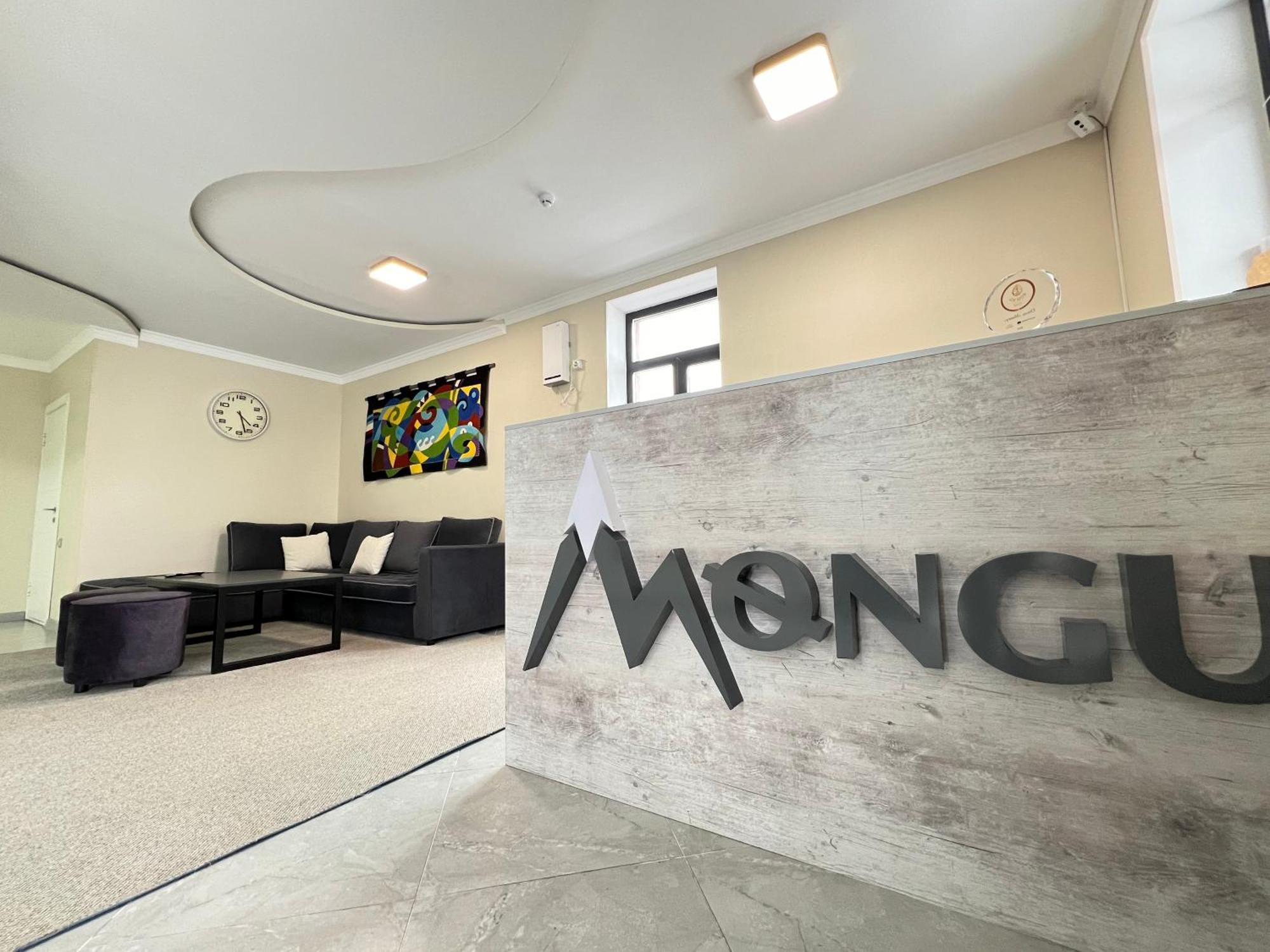 Mongu Hotel カラコル エクステリア 写真
